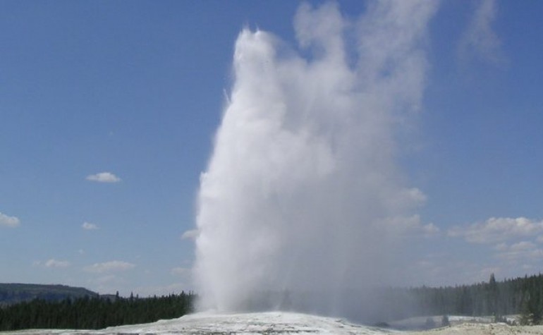 Destination of the month – Yellowstone National Park